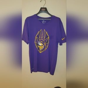 Nike Minnesota Vikings shirt